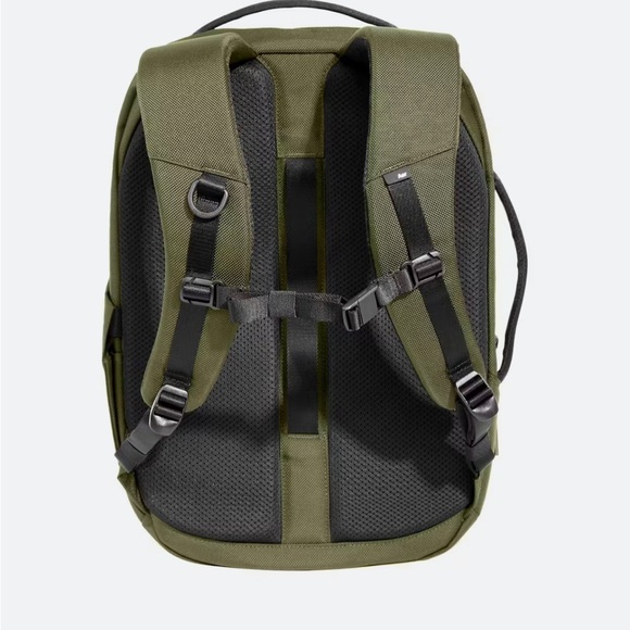 Aer City Pack (14L) Compact backpack in Huckberry Exclusive Ranger Green color - Picture 8 of 12